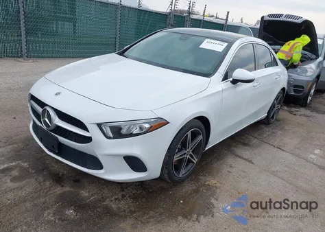 2022 Mercedes-Benz A 220 4Matic из США, поврежденный, VIN W1K3G4FB1NJ337471